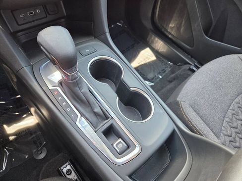 Used 2024 Chevrolet Equinox LT w/ LPO, Cargo Package FWD image 27