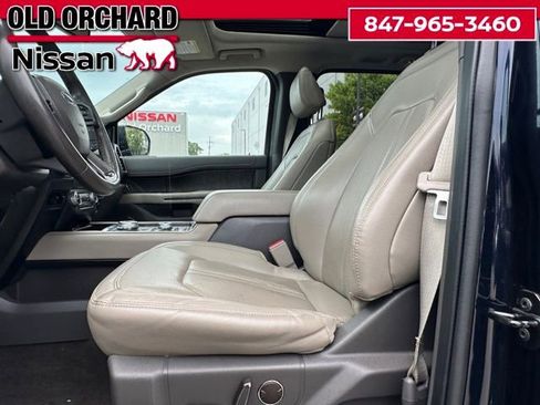 Used 2021 Ford Expedition Max Limited image 11