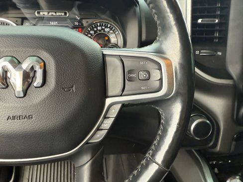 Used 2019 RAM 1500 Big Horn image 17