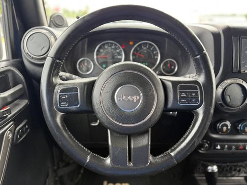 Used 2014 Jeep Wrangler Sport w/ Quick Order Package 24S AWD/4WD image 24