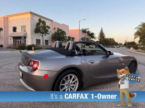 Used 2005 BMW Z4 2.5i RWD image 5