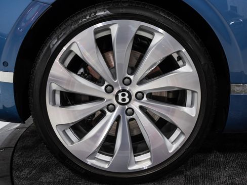 Used 2024 Bentley Continental GT V8 AWD/4WD image 39