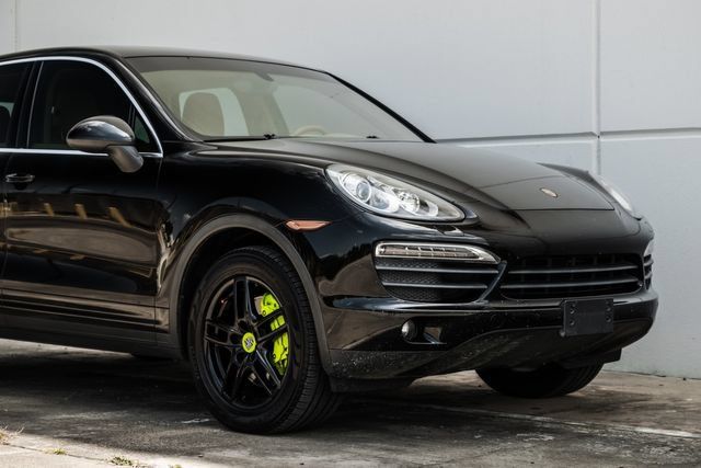 Used 2014 Porsche Cayenne S AWD/4WD image 54