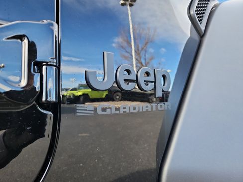 New 2026 Jeep Gladiator Sport image 24
