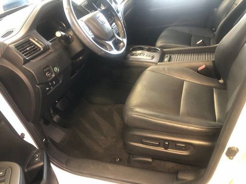 Used 2023 Honda Passport EX-L image 5