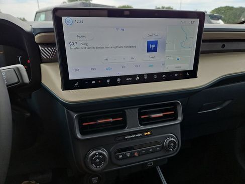 New 2026 Ford Maverick Lariat AWD/4WD image 25