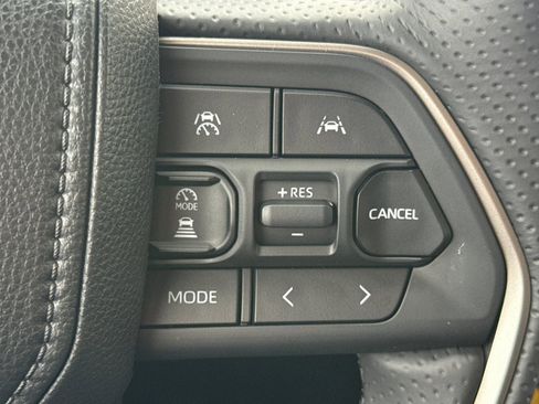 New 2026 Toyota 4Runner TRD Off-Road Premium image 28