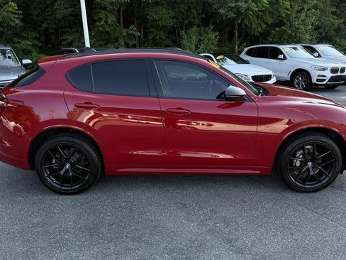 Used 2021 Alfa Romeo Stelvio Ti w/ Nero Edizione AWD/4WD image 20