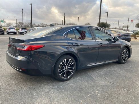 Certified 2025 Toyota Camry XLE image 5