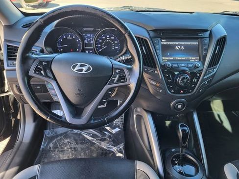 Used 2013 Hyundai Veloster Turbo image 15