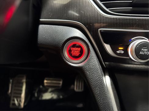 Used 2020 Honda Accord Sport image 28
