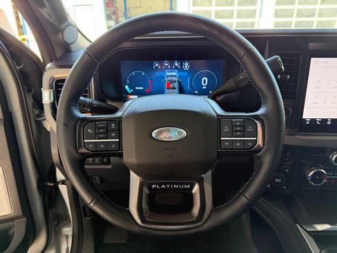 Used 2026 Ford F250 Platinum w/ FX4 Off-Road Package AWD/4WD image 14