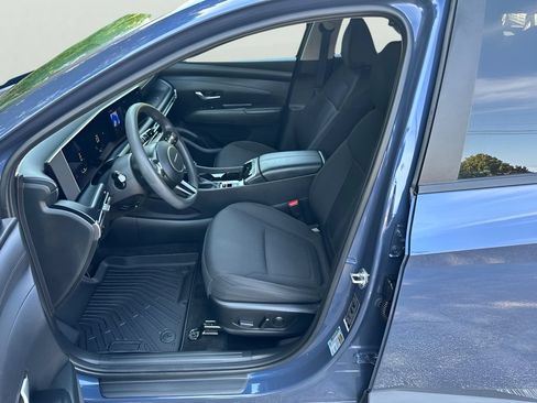 Used 2025 Hyundai Tucson SEL AWD/4WD image 9