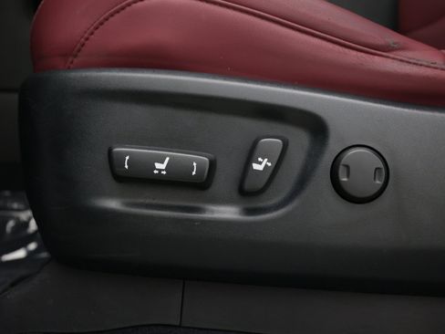 Used 2022 Lexus GX 460 Premium w/ Accessory Package AWD/4WD image 24