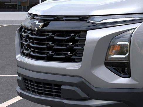 New 2026 Chevrolet Equinox LT FWD image 13