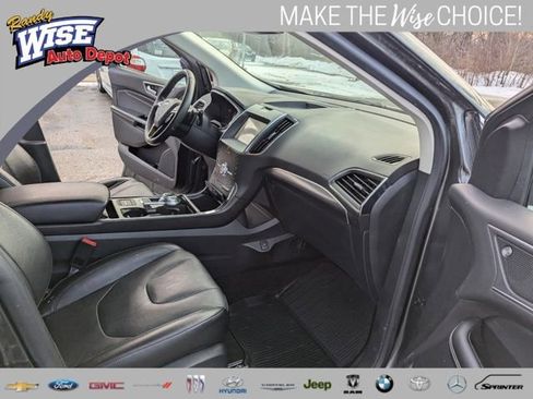 Used 2020 Ford Edge Titanium w/ Equipment Group 301A image 21
