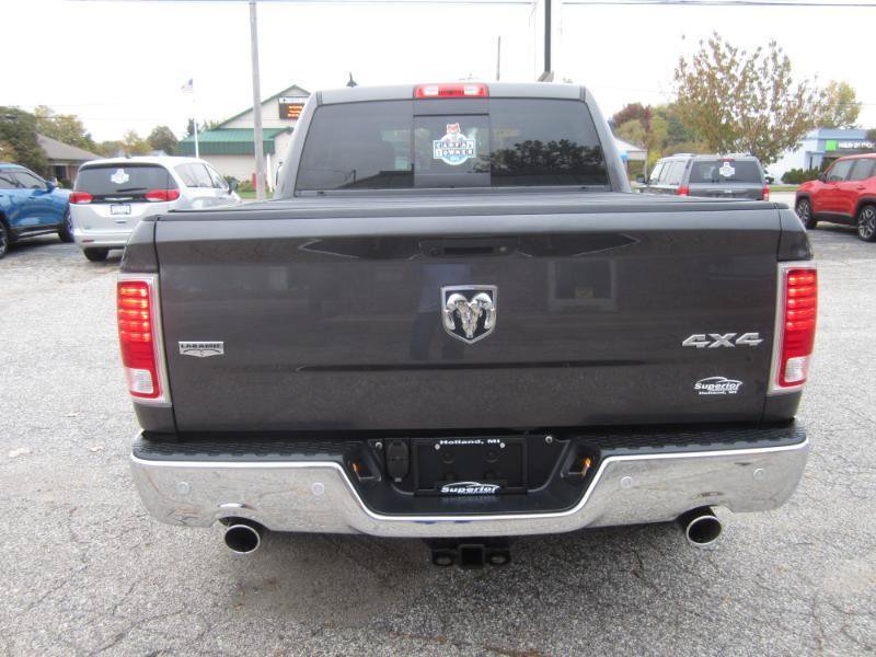 Used 2018 RAM 1500 Laramie AWD/4WD image 7