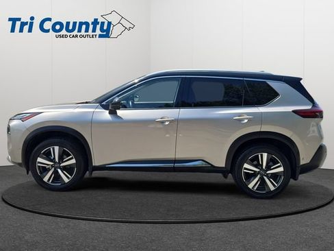 Used 2023 Nissan Rogue Platinum w/ Platinum Premium Package AWD/4WD image 5
