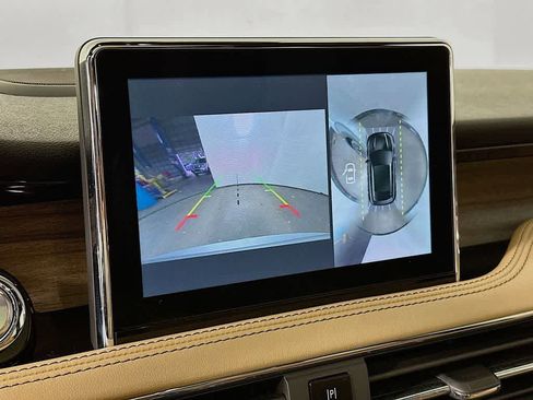 Used 2021 Lincoln Corsair Reserve image 29