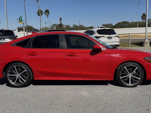 Used 2024 Honda Civic Touring image 15