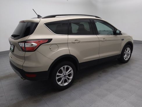 Used 2018 Ford Escape SE w/ SE Sync 3 Package image 10