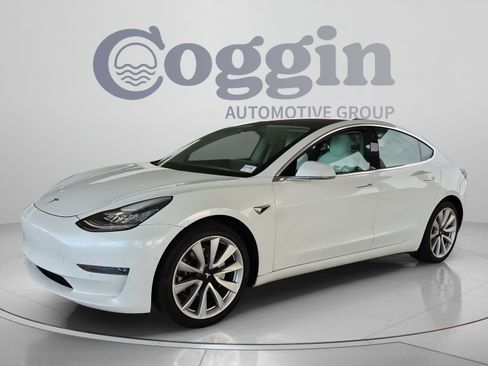 Used 2018 Tesla Model 3 Long Range RWD image 1