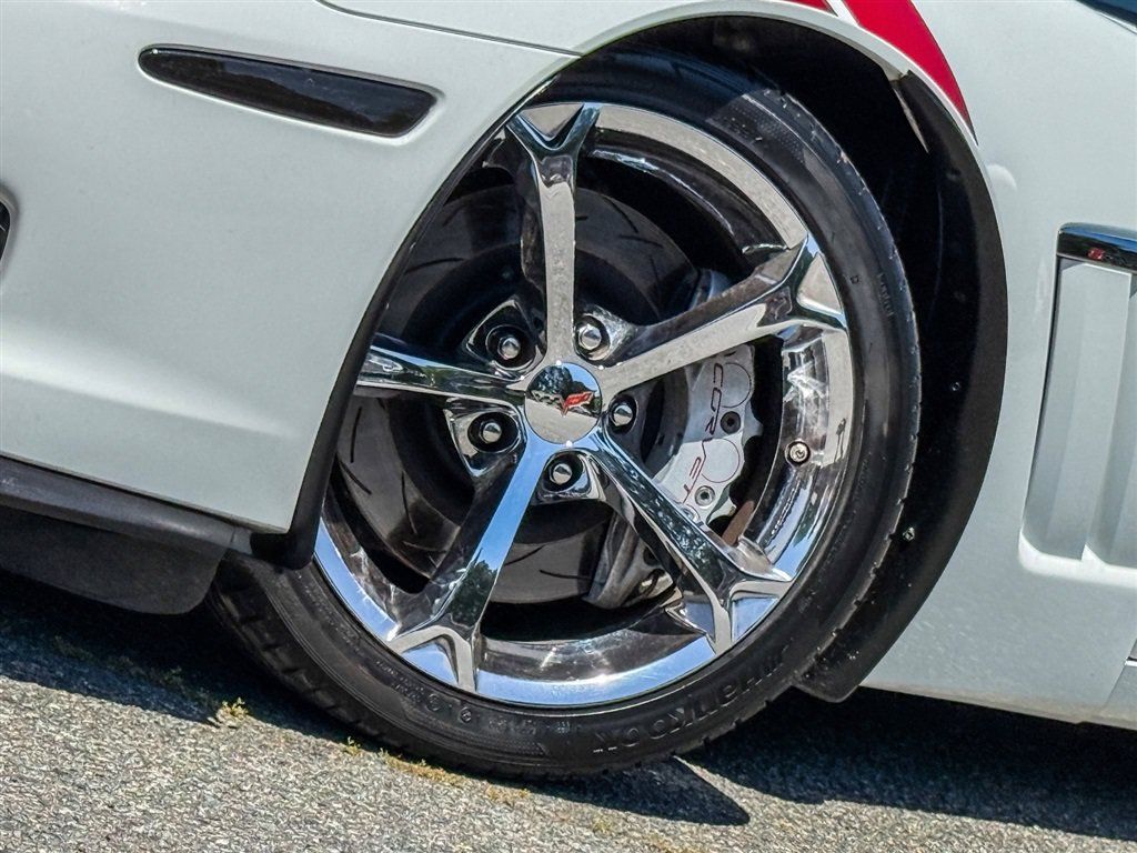 Used 2010 Chevrolet Corvette Grand Sport w/ Preferred Equipment Group RWD image 7