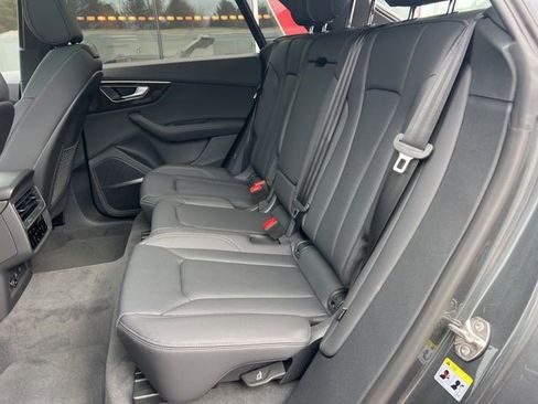 New 2026 Audi Q8 Premium Plus image 24