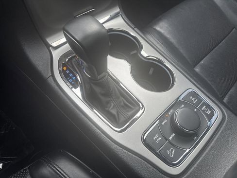 Used 2018 Jeep Grand Cherokee High Altitude image 22