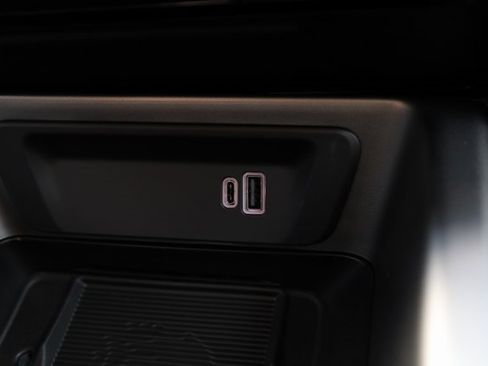 New 2025 Alfa Romeo Tonale Veloce w/ Premium Package image 22