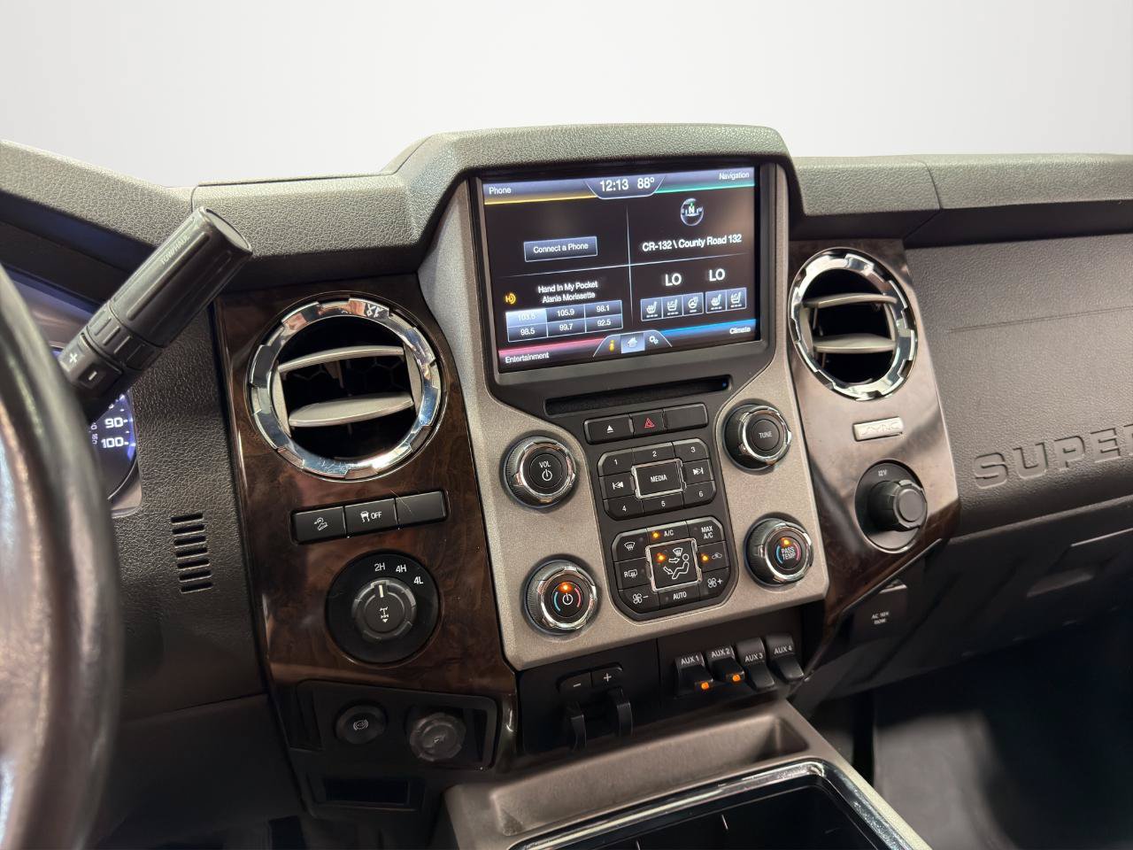Used 2015 Ford F250 Platinum w/ FX4 Off-Road Package AWD/4WD image 23