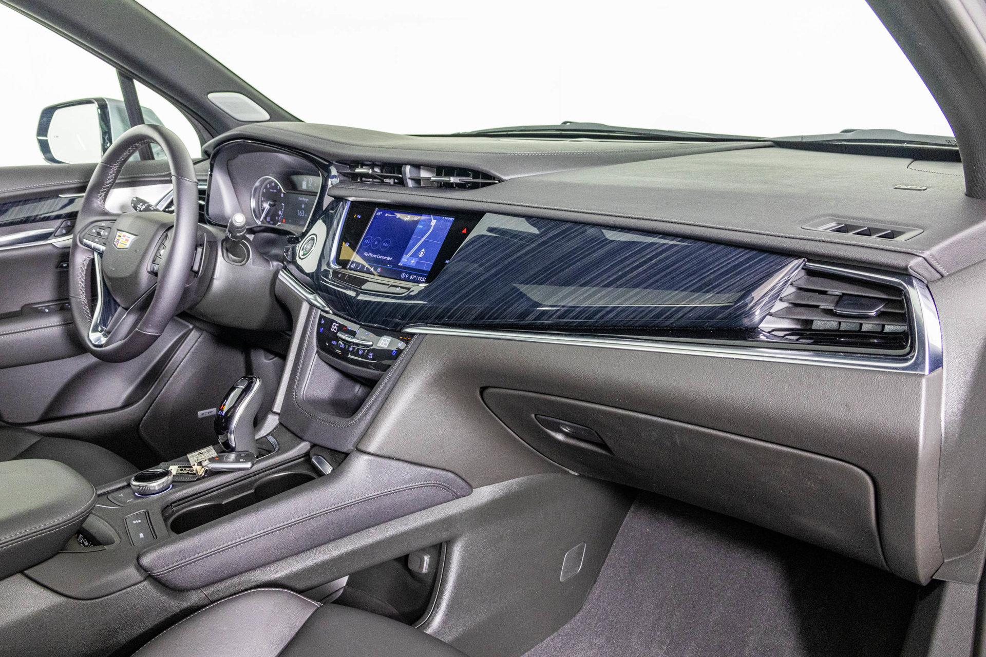 Used 2025 Cadillac XT6 Premium Luxury AWD/4WD image 53