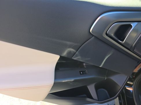 Used 2026 BMW X3 xDrive30 w/ Premium Package image 10