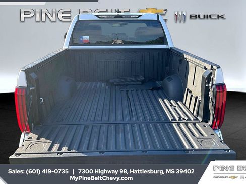 Used 2025 Toyota Tundra SR5 AWD/4WD image 5