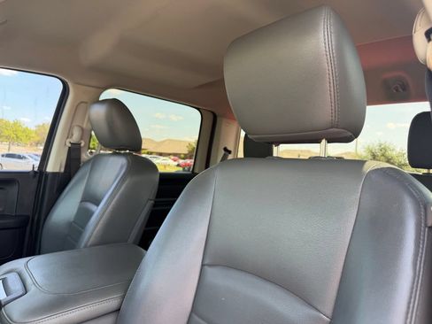 Used 2017 RAM 2500 Tradesman w/ Chrome Appearance Group AWD/4WD image 29