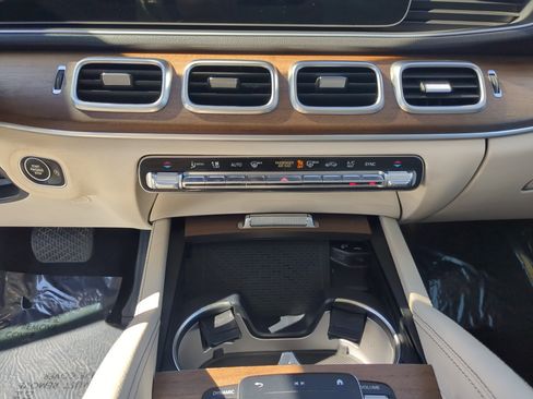 Used 2023 Mercedes-Benz GLE 450 GLE 450 image 31