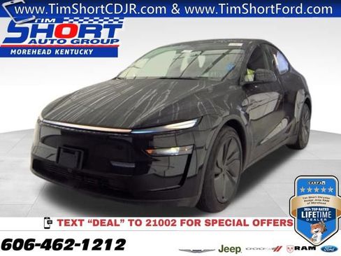 Used 2026 Tesla Model Y 2WD image 1