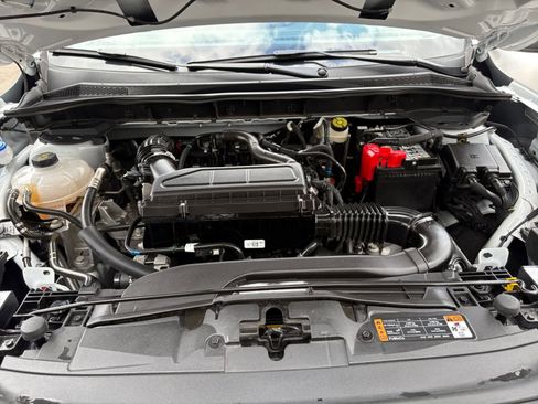 Used 2025 Ford Escape Active AWD/4WD image 21