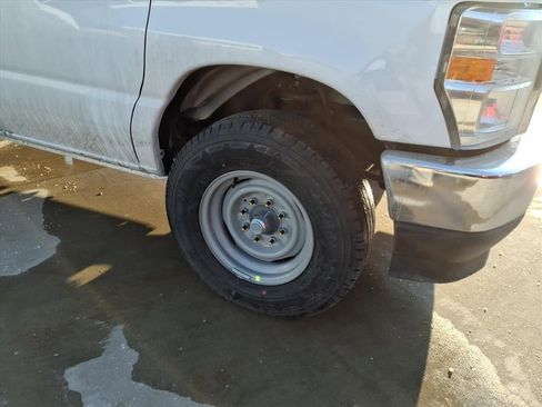 Used 2026 Ford E-350 and Econoline 350 Super Duty w/ Power Equipment Group image 30