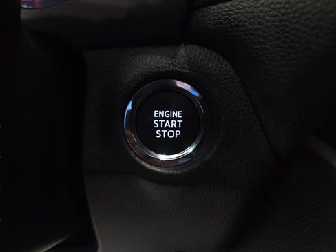 Used 2025 Toyota RAV4 XLE image 16