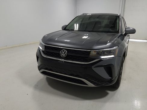 Used 2022 Volkswagen Taos SE AWD/4WD image 15