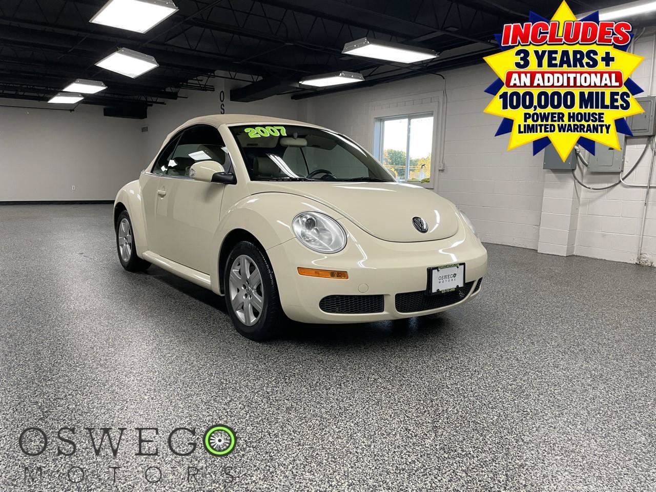 Used 2007 Volkswagen Beetle Convertible w/ Package 1 FWD image 1