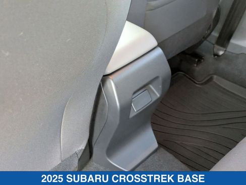 Certified 2025 Subaru Crosstrek 2.0i image 30