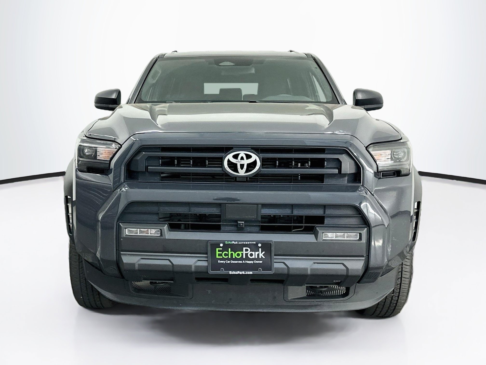 Used 2025 Toyota 4Runner SR5 AWD/4WD image 2