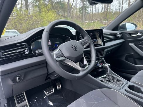 New 2026 Volkswagen Jetta Sport FWD image 6