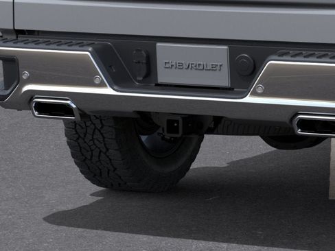 New 2026 Chevrolet Silverado 1500 LTZ w/ LTZ Premium Package AWD/4WD image 14