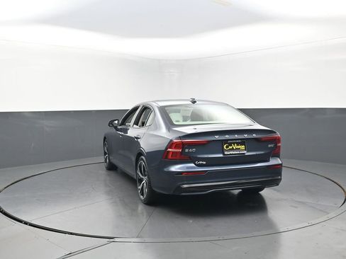 Used 2024 Volvo S60 B5 Ultimate image 9