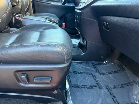 Used 2015 Toyota Sienna SE Premium FWD image 53