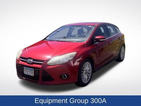Used 2014 Ford Focus Titanium FWD image 12