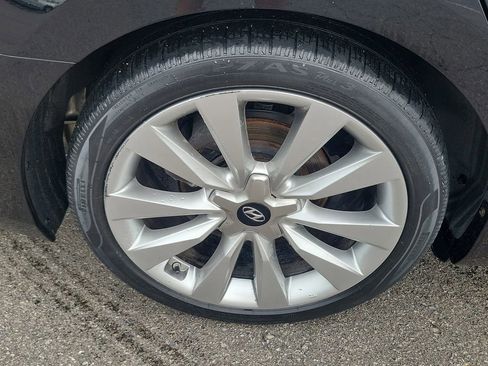 Used 2016 Hyundai Azera Limited FWD image 6
